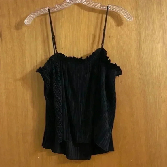 Madewell Micro-Pleated Tank - Picture 6 of 6